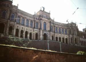 Das Maximilianeum, der bayerische Landtag und Zentrale der Politik im Freistaat.